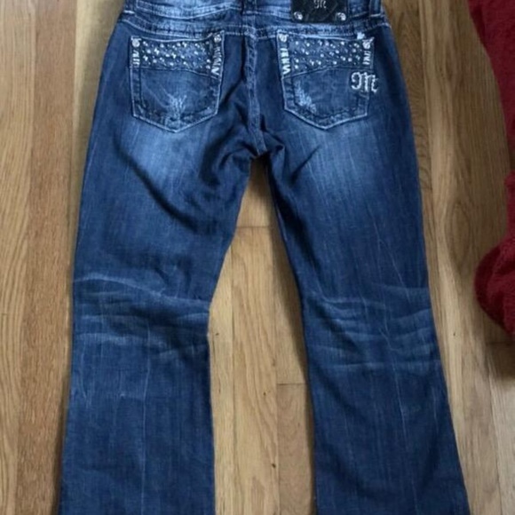 Miss Me Jeans - Picture 2 of 5